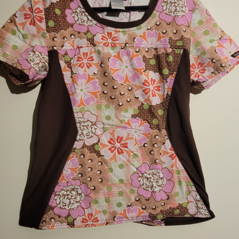 Nursing Scrub Top